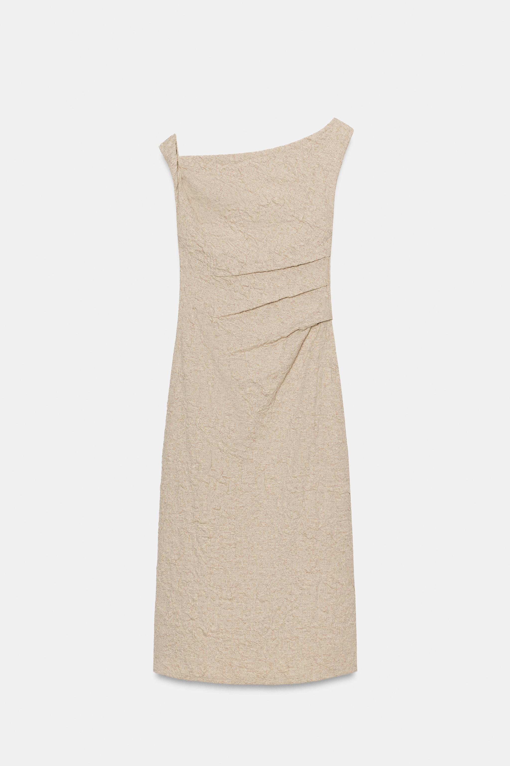 ROBE EN JACQUARD À PLIS